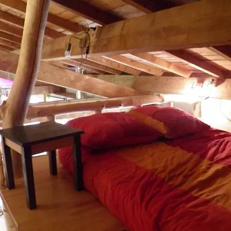 La Terre Du Coin Bed & Breakfast